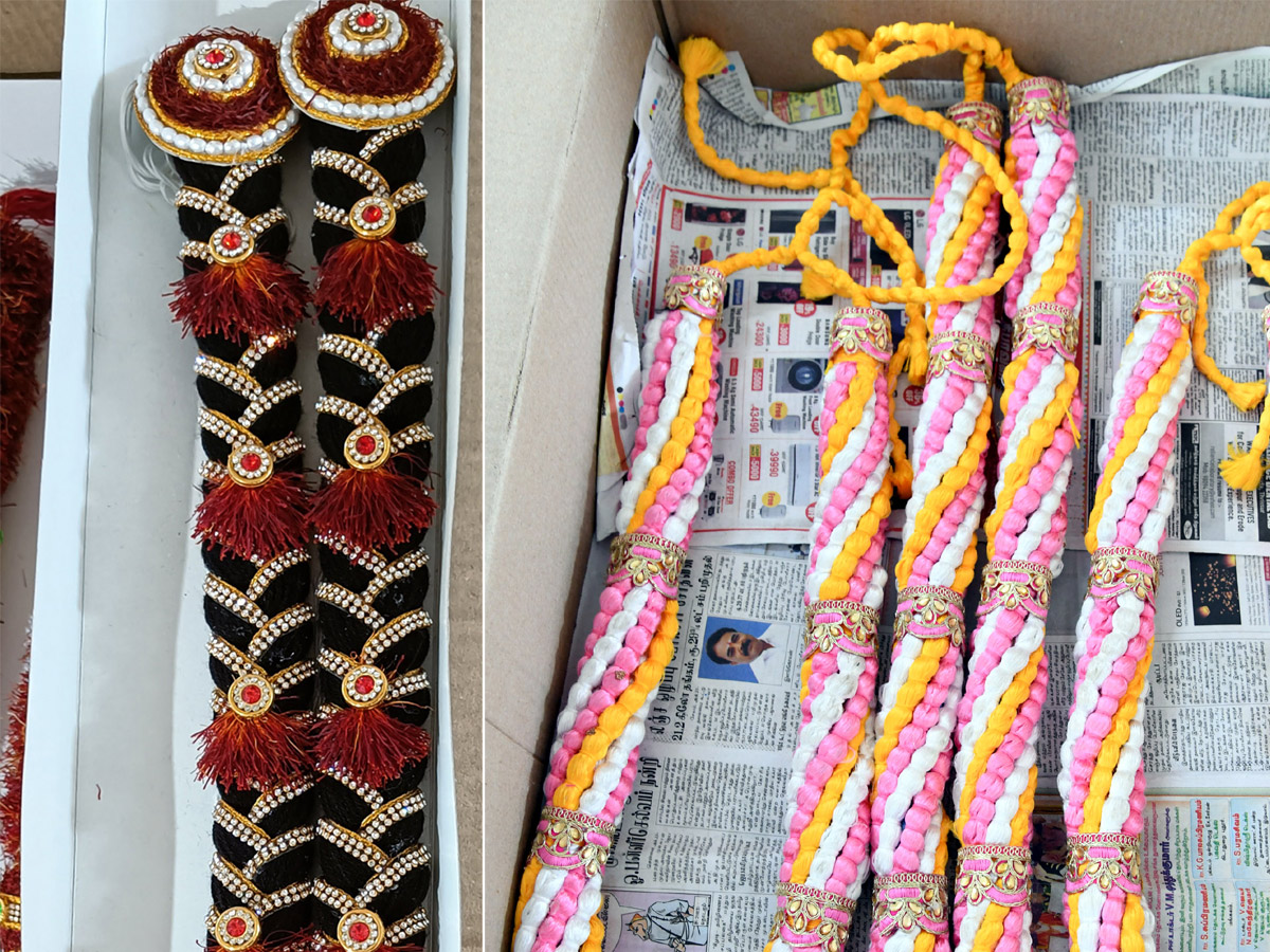 Tirumala Venkateswara Swamy Received Special Ornaments Made With Dry Fruits - Sakshi5