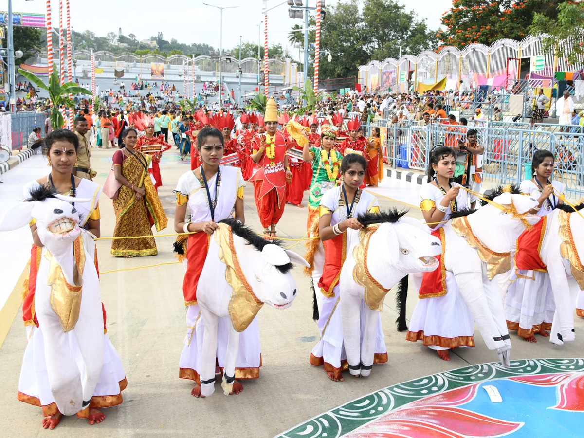 Tirumala Srivari Brahmotsavam 2022 Surya Prabha Vahanam on Seventh Day Photo Gallery - Sakshi27