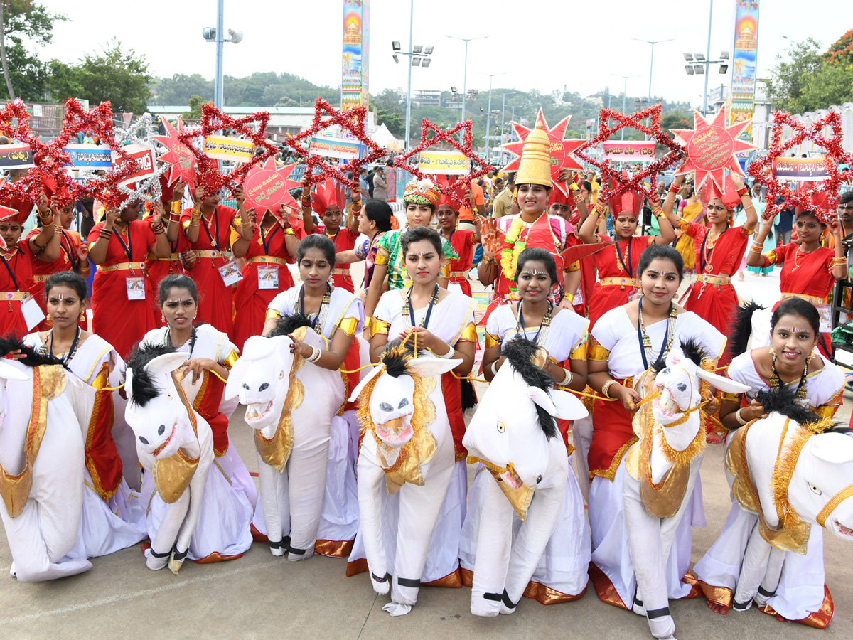 Tirumala Srivari Brahmotsavam 2022 Surya Prabha Vahanam on Seventh Day Photo Gallery - Sakshi28