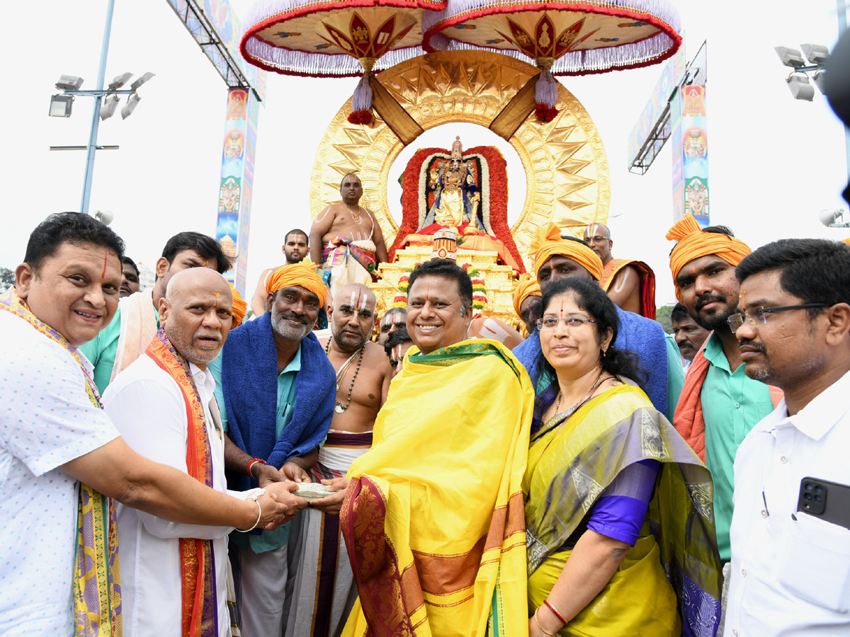 Tirumala Srivari Brahmotsavam 2022 Surya Prabha Vahanam on Seventh Day Photo Gallery - Sakshi29