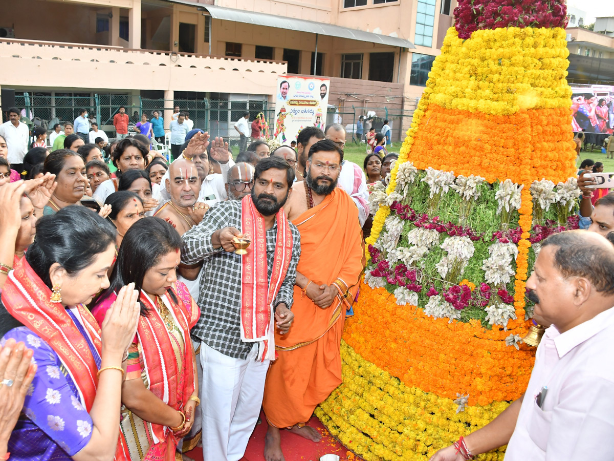 Saddula Bathukamma Celebrations 2022 Photo Gallery - Sakshi29