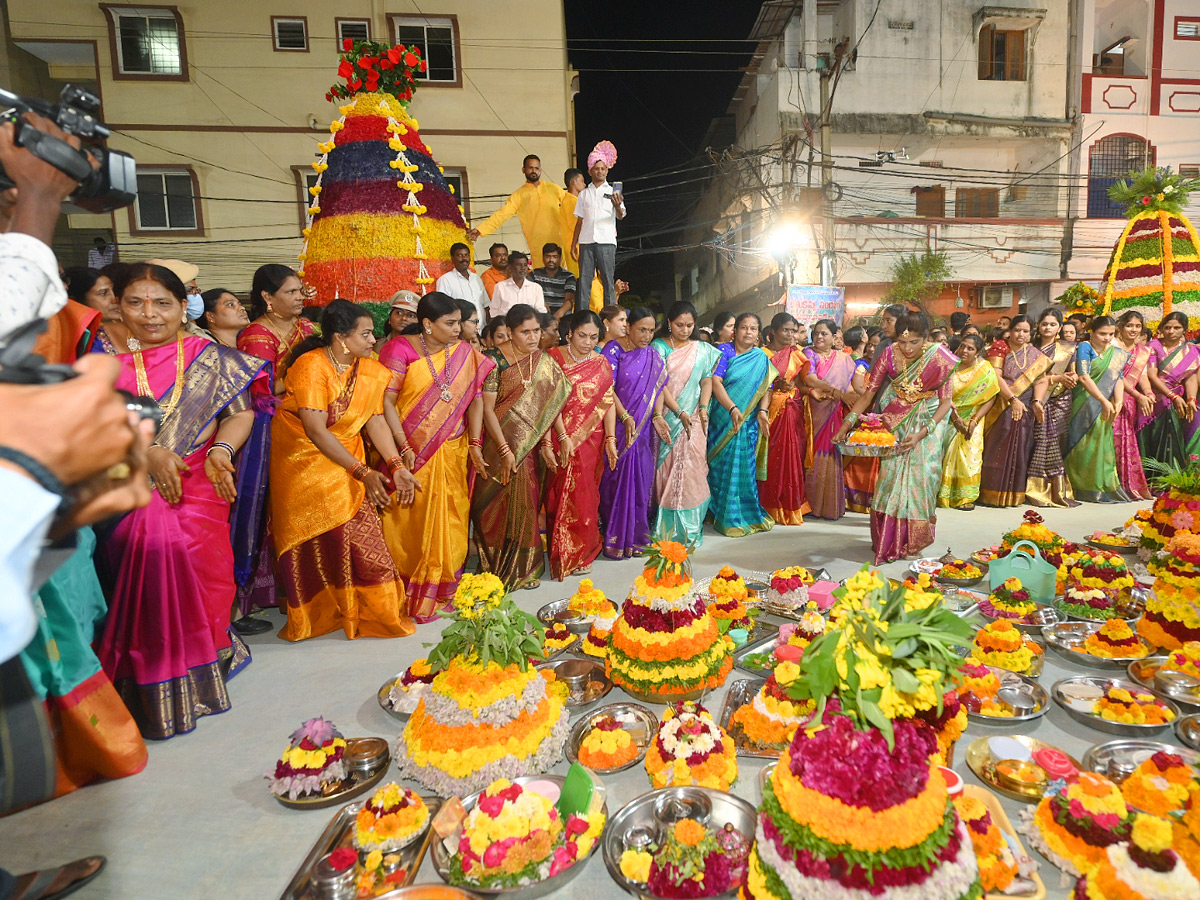 Saddula Bathukamma Celebrations 2022 Photo Gallery - Sakshi35