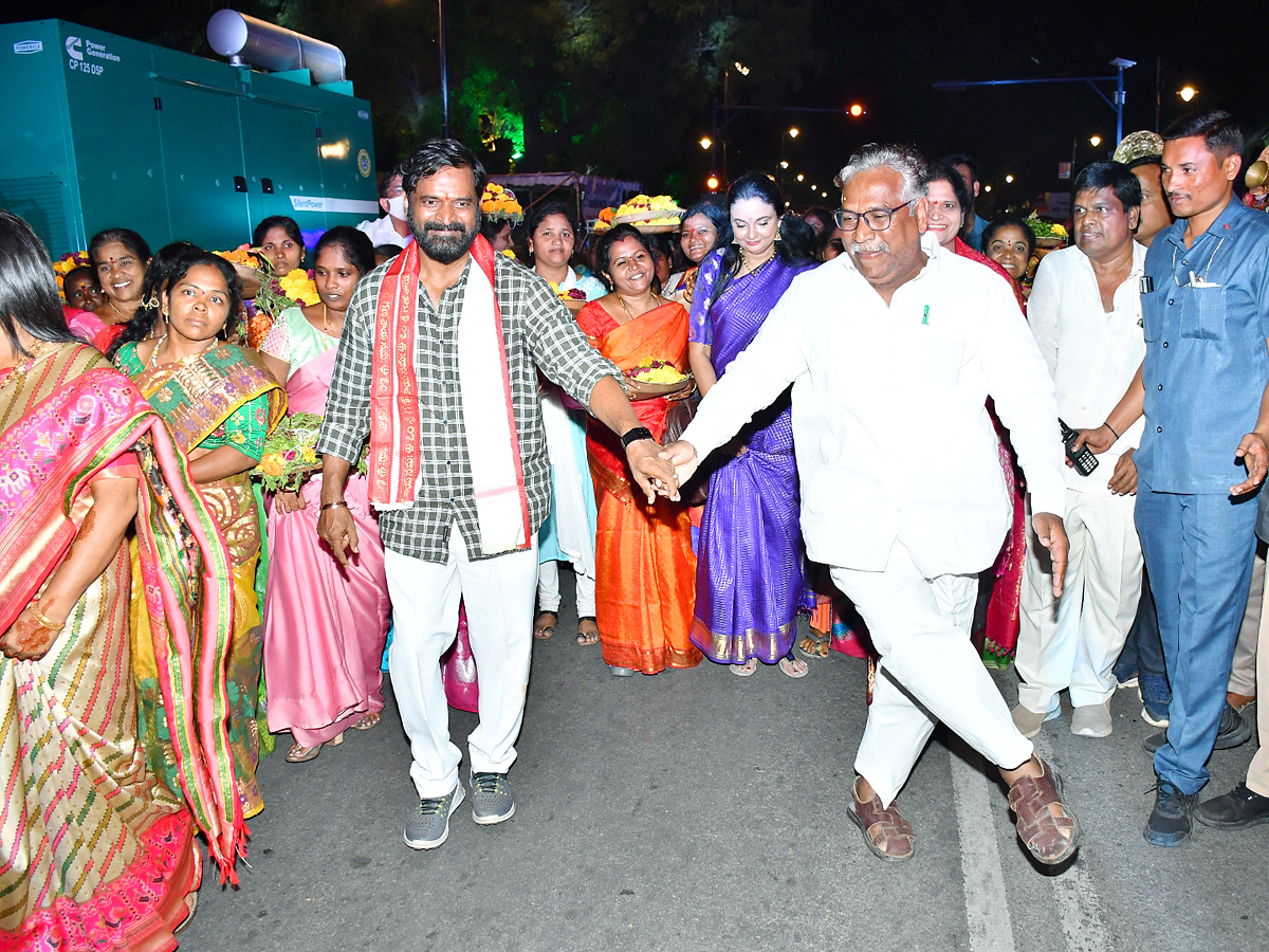 Saddula Bathukamma Celebrations 2022 Photo Gallery - Sakshi18