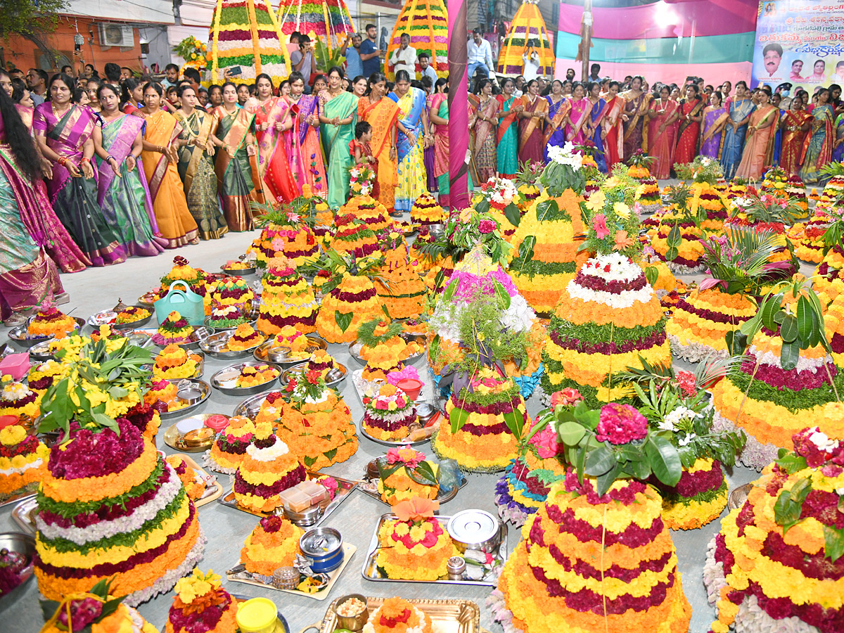 Saddula Bathukamma Celebrations 2022 Photo Gallery - Sakshi5