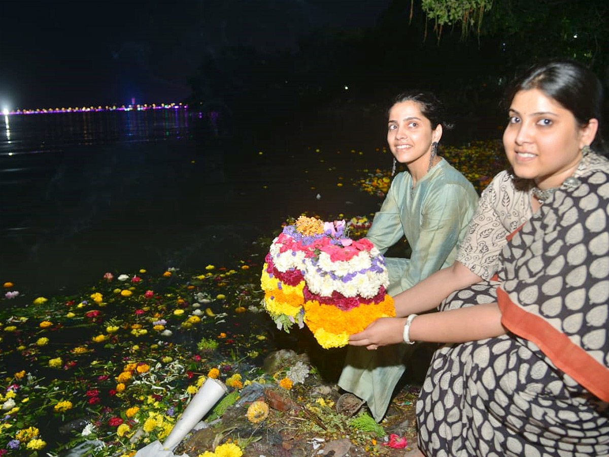 Saddula Bathukamma Celebrations 2022 Photo Gallery - Sakshi14