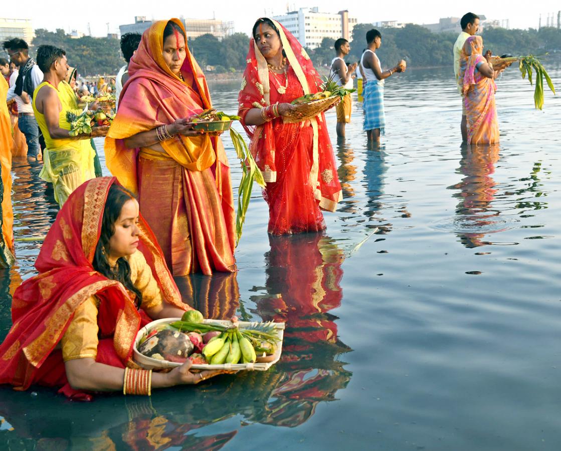 Chhath Puja Celebration Photo Gallery - Sakshi4