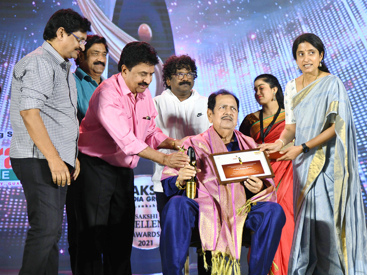 Sakshi Excellence Awards 2021 Photo Gallery - Sakshi26