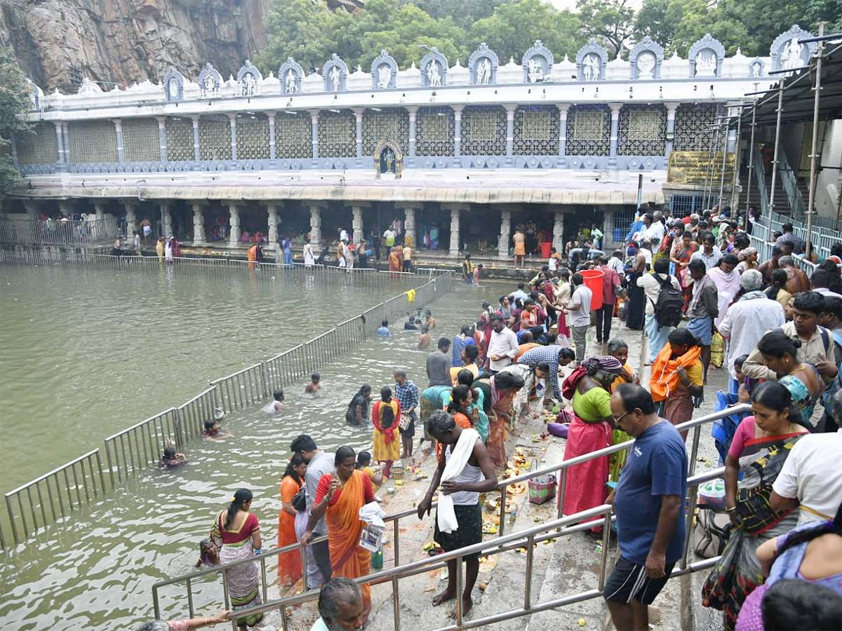 Karthika Somavaram 2022 Tirupati Kapileshwar Temple Deeparadhana - Sakshi13