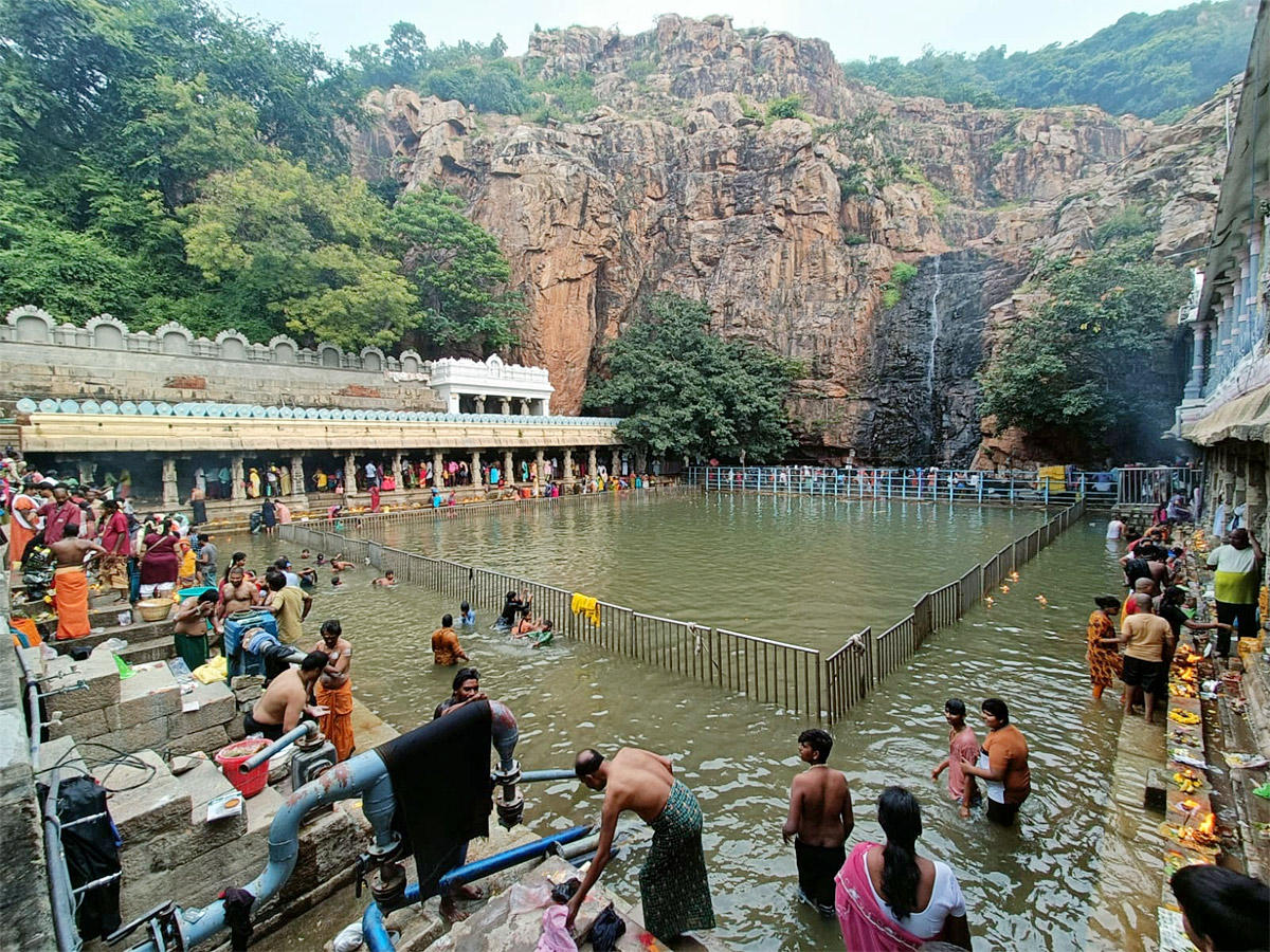 Karthika Somavaram 2022 Tirupati Kapileshwar Temple Deeparadhana - Sakshi14