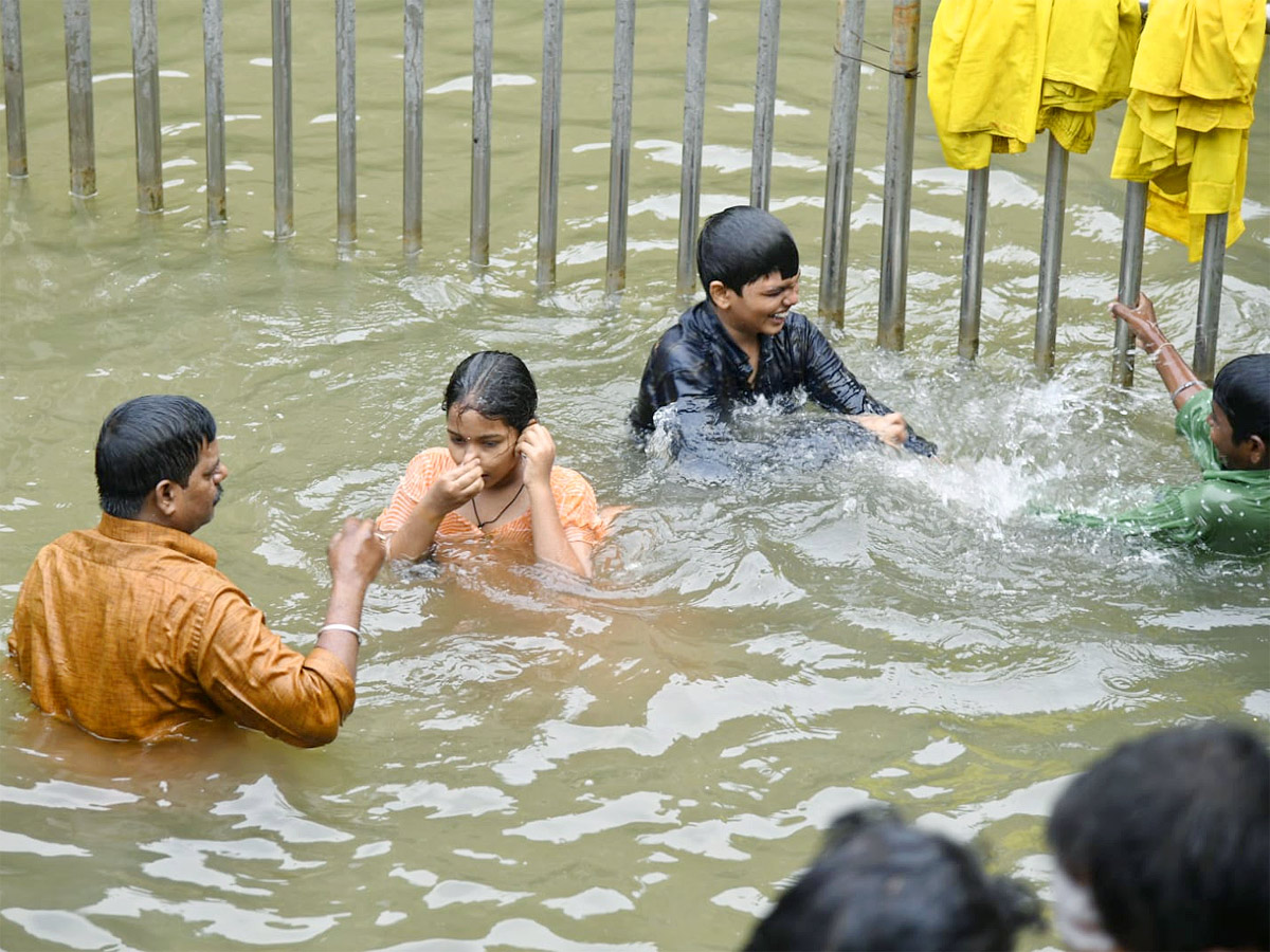 Karthika Somavaram 2022 Tirupati Kapileshwar Temple Deeparadhana - Sakshi15