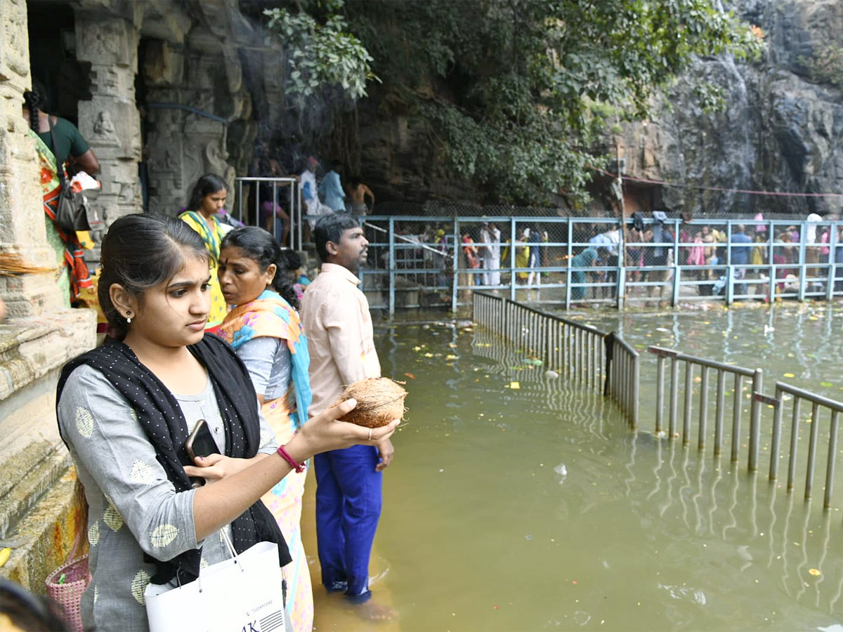 Karthika Somavaram 2022 Tirupati Kapileshwar Temple Deeparadhana - Sakshi21