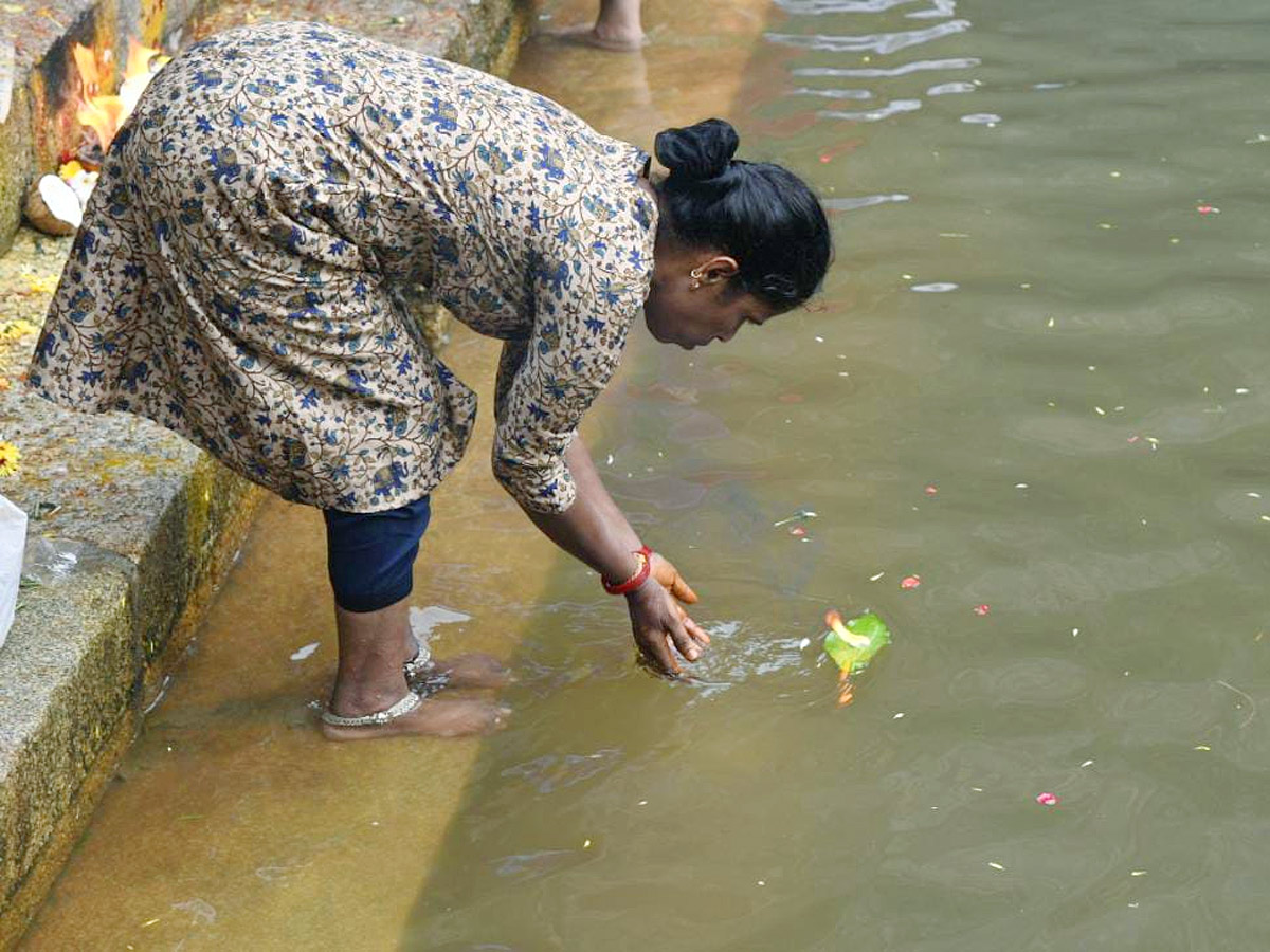 Karthika Somavaram 2022 Tirupati Kapileshwar Temple Deeparadhana - Sakshi22