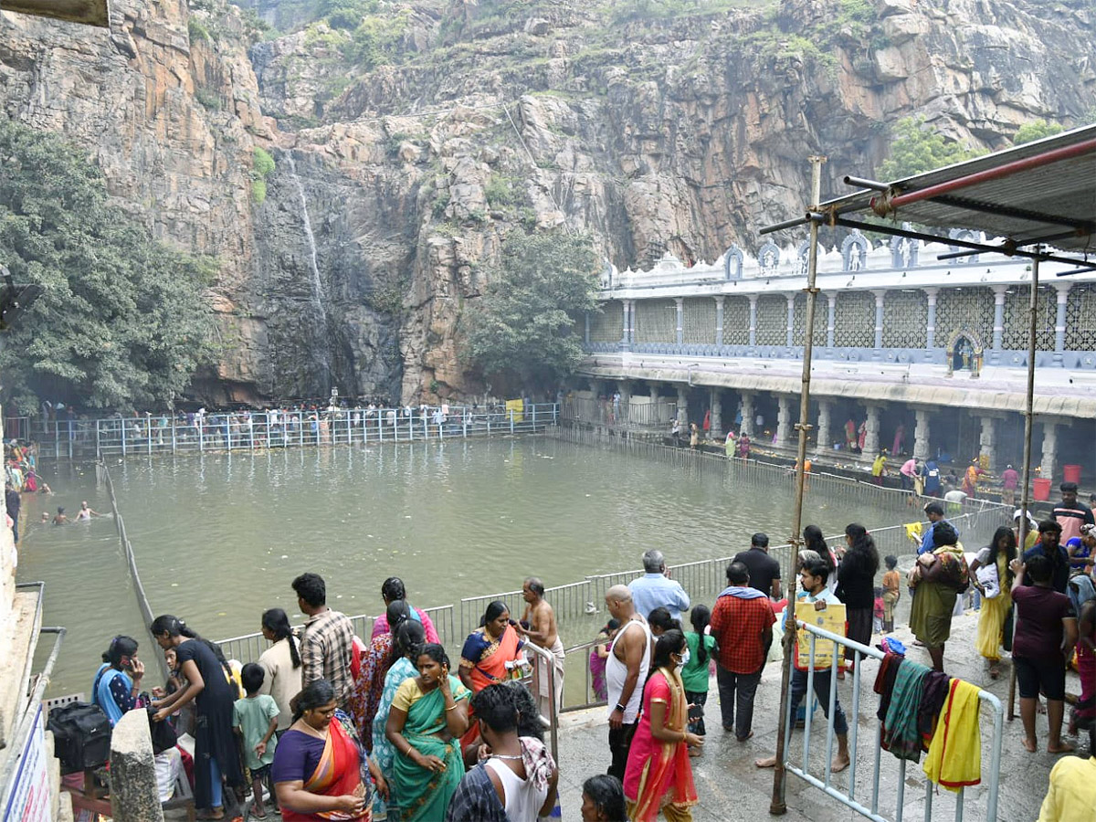 Karthika Somavaram 2022 Tirupati Kapileshwar Temple Deeparadhana - Sakshi6