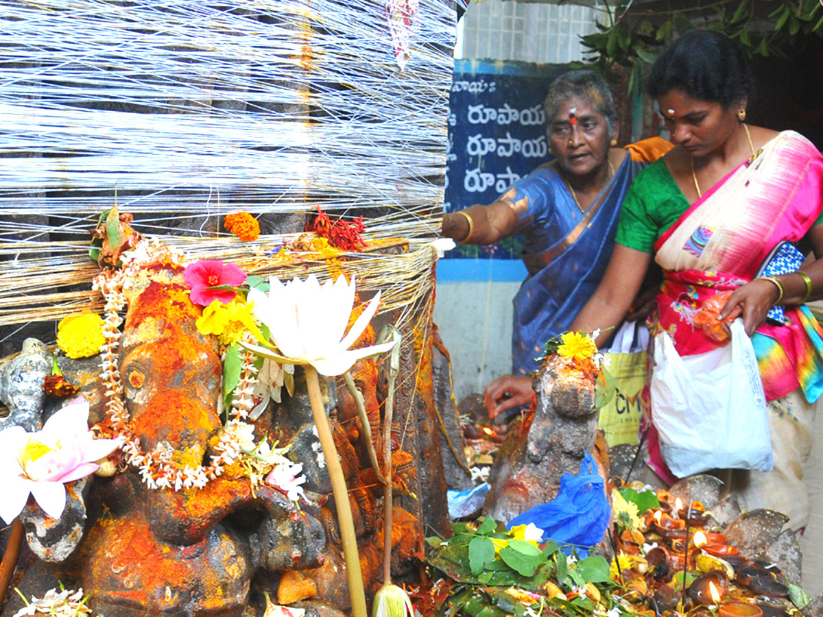 karthika Masam 2022 First Monday Telugu States Poojas - Sakshi21