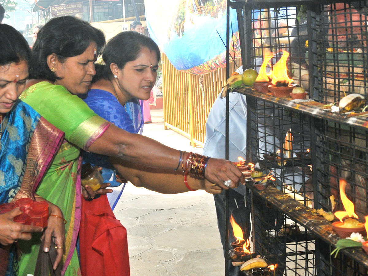 karthika Masam 2022 First Monday Telugu States Poojas - Sakshi23