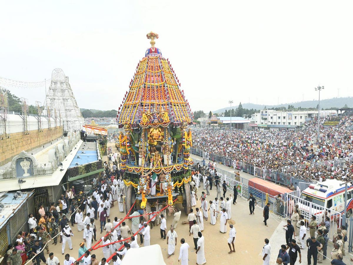 Tirumala Brahmotsavam 2022: Rathotsavam Grandly held in Tirumala - Sakshi18