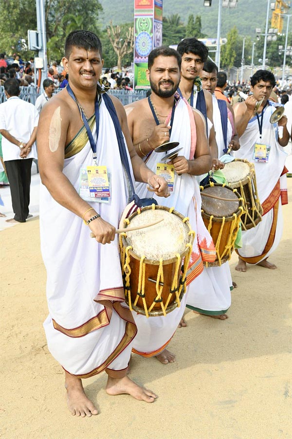 Tirumala Brahmotsavam 2022: Rathotsavam Grandly held in Tirumala - Sakshi26