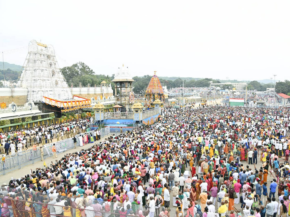 Tirumala Brahmotsavam 2022: Rathotsavam Grandly held in Tirumala - Sakshi4