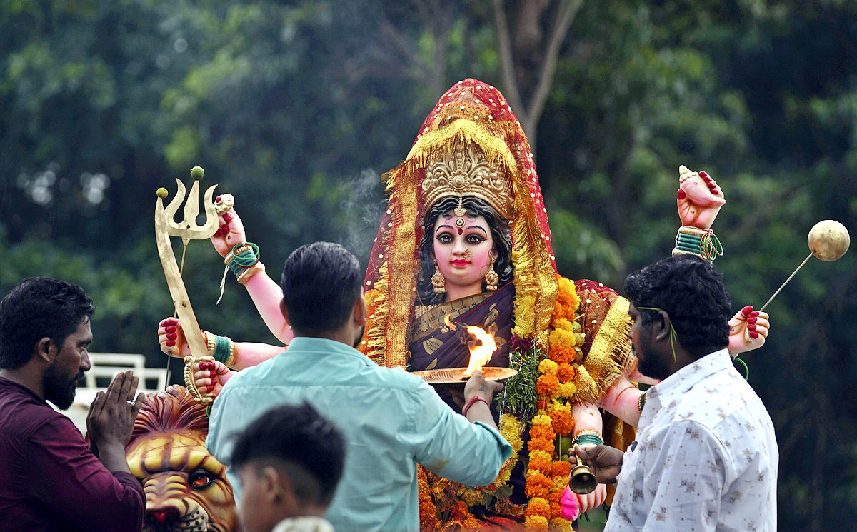 Devi Durga Being Immersed In Ganga River - Sakshi25