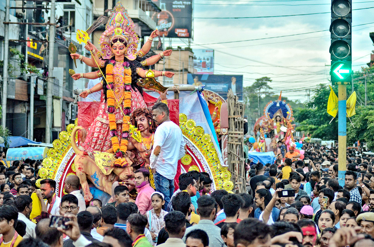 Devi Durga Being Immersed In Ganga River - Sakshi31