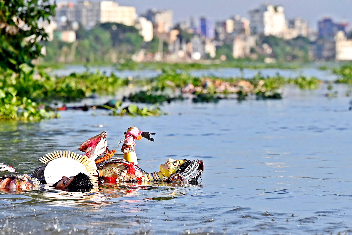 Devi Durga Being Immersed In Ganga River - Sakshi6