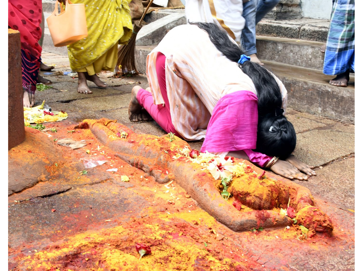 Alipiri Srivari Padala Mandapam resounding with Chants of Govinda  - Sakshi13