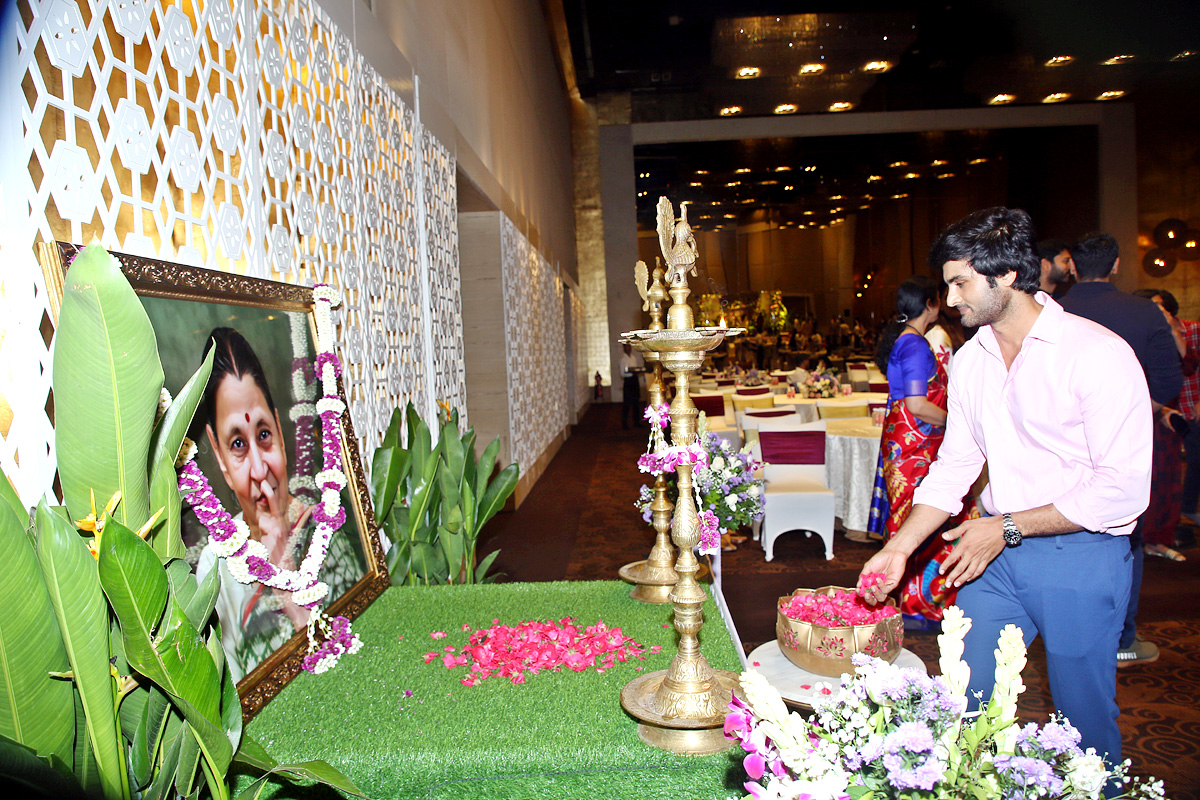 Mahesh Babu Mother Indra Devi Garu Ceremony Photos - Sakshi11