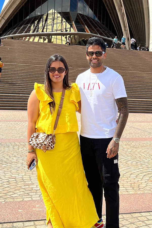 Team India Players are Enjoying In Australia With Their Wives, Photos Goes Viral - Sakshi9