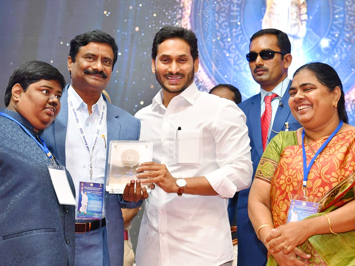 YSR Lifetime Achievement Awards 2022 Photo gallery - Sakshi40