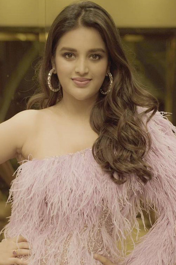 Nidhhi Agerwal Latest photos  - Sakshi10