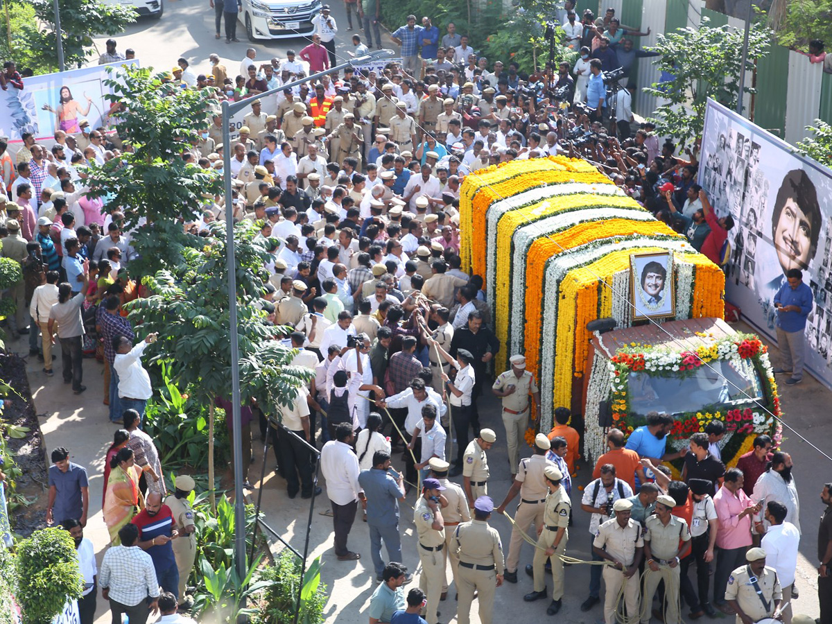 Superstar Krishna Funeral PHoto Gallery - Sakshi7