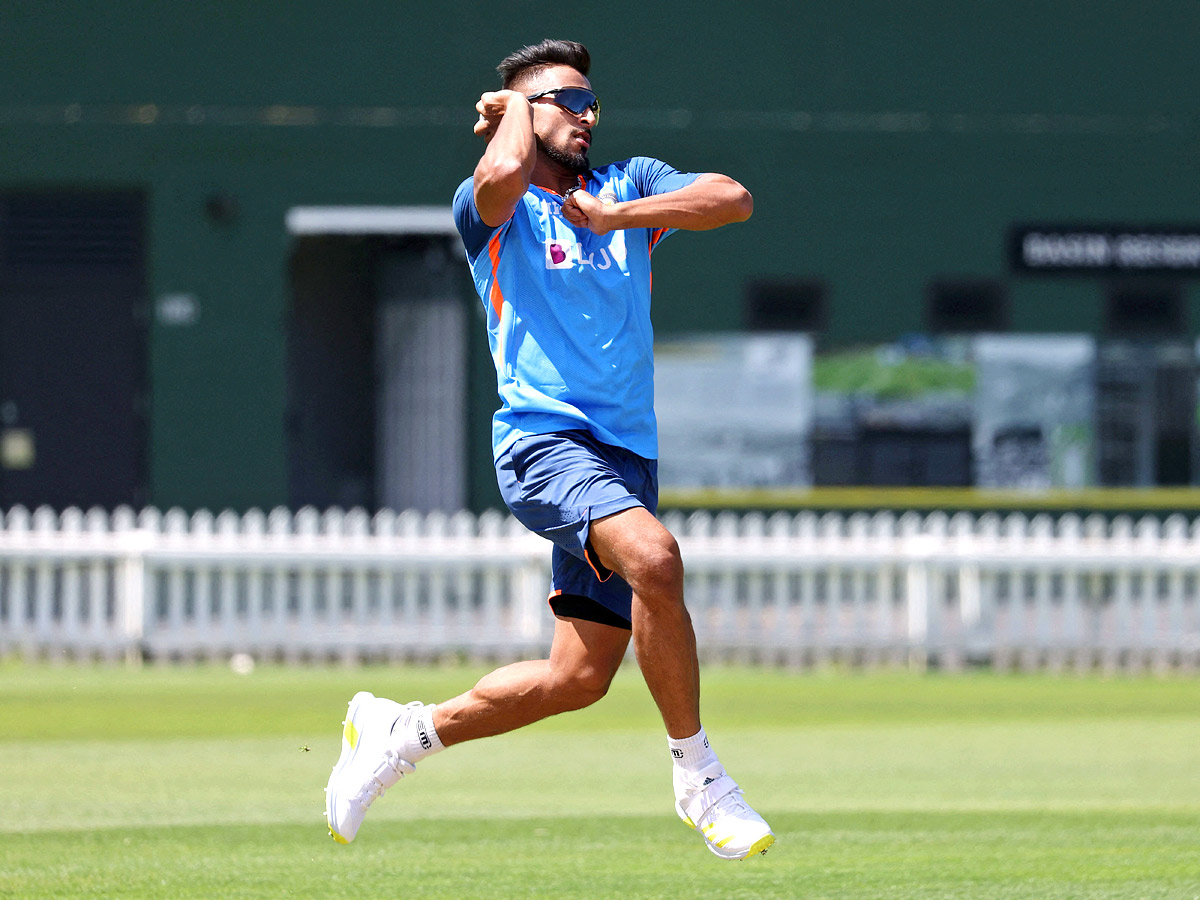 Team India Players Practice Photos For 1st T20 IND Vs NZ - Sakshi10