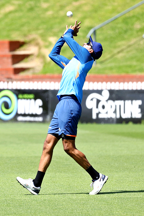 Team India Players Practice Photos For 1st T20 IND Vs NZ - Sakshi18