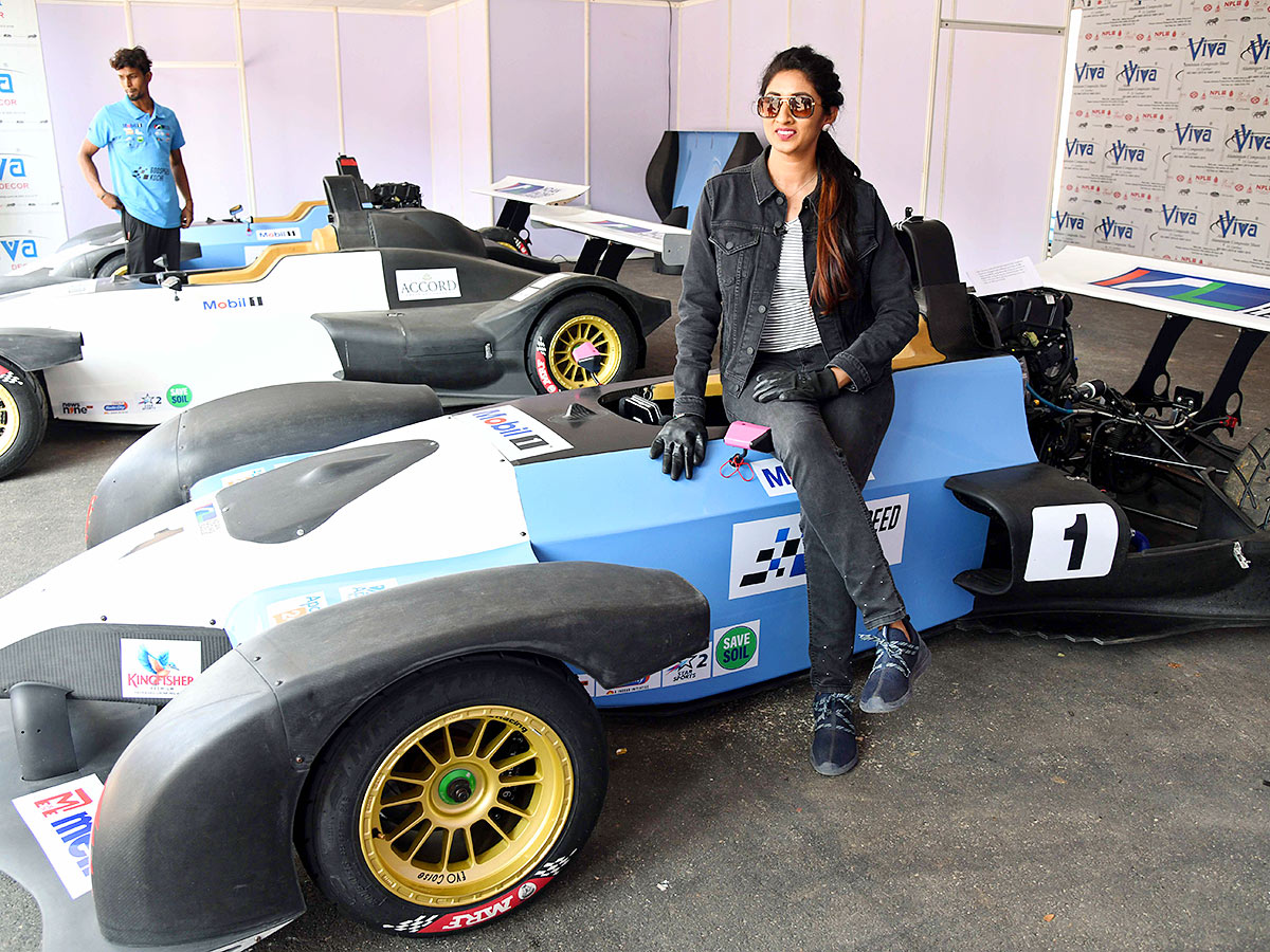 Hyderabad Get Ready For Formula E Race Photos - Sakshi2