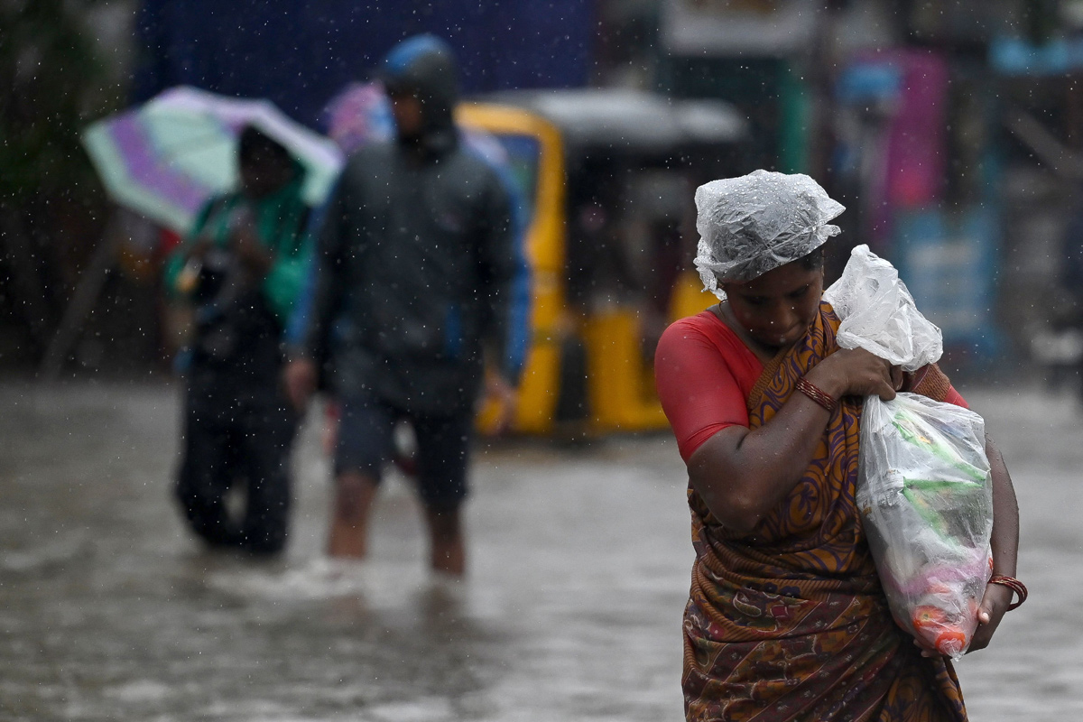 Heavy Rain Lashes in Tamil Nadu  - Sakshi8