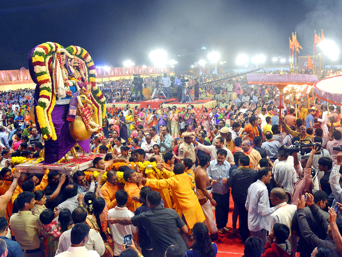 Koti Deepotsavam 2022 in Ntr Stadium - Sakshi2