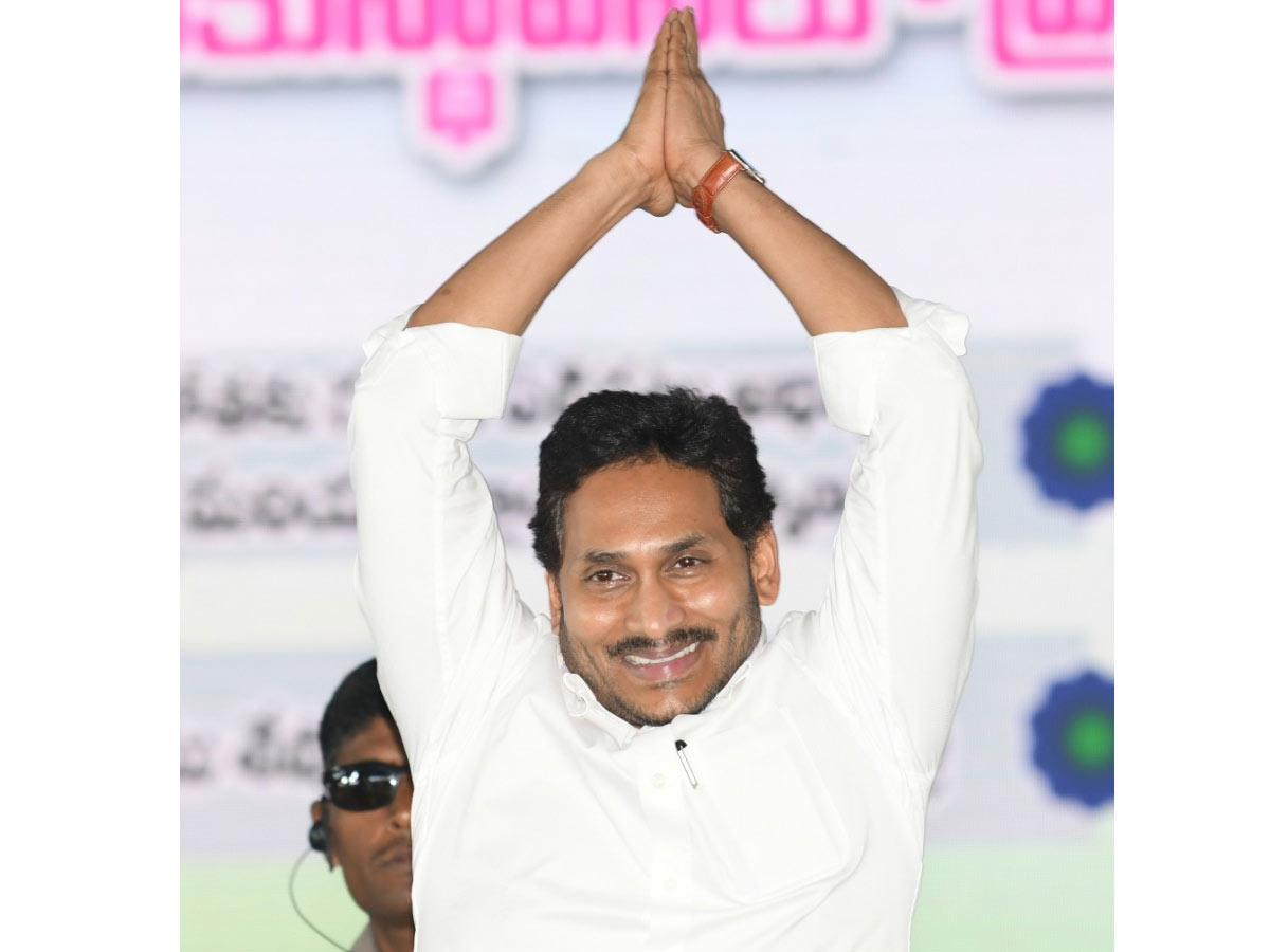 CM YS Jagan visit Narasapuram Tour West Godavari District Photo Gallery - Sakshi17