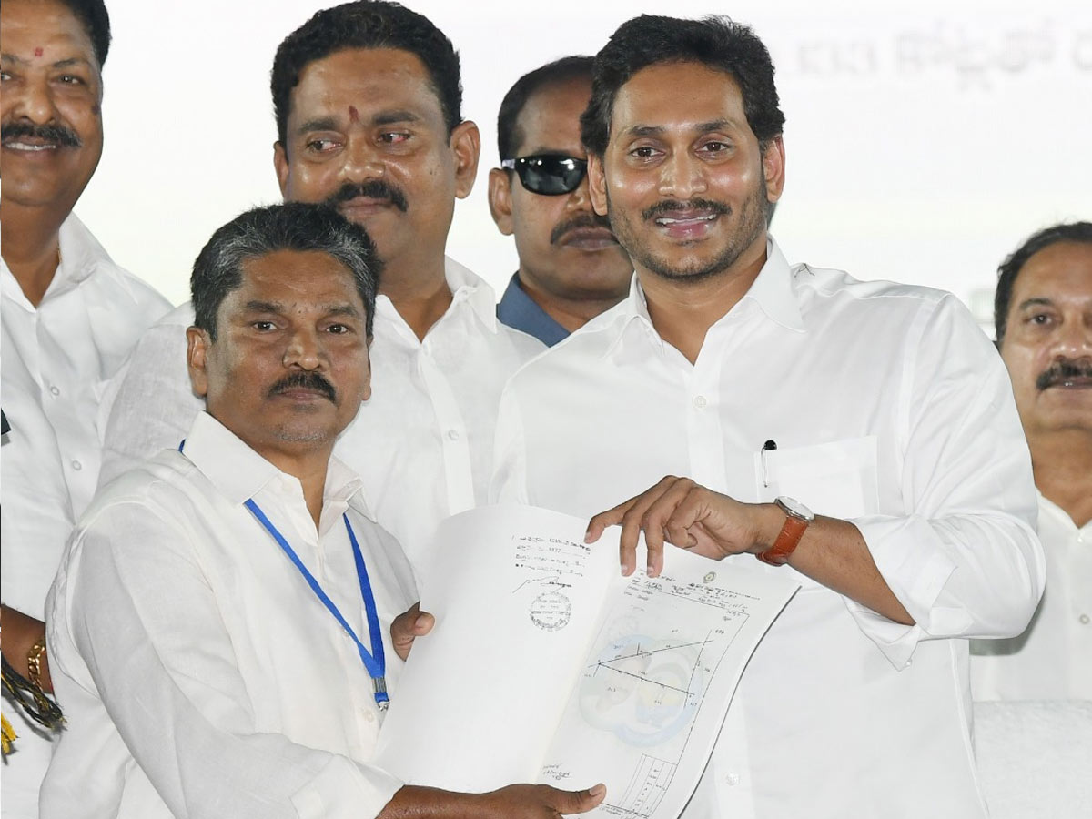 CM YS Jagan visit Narasapuram Tour West Godavari District Photo Gallery - Sakshi28