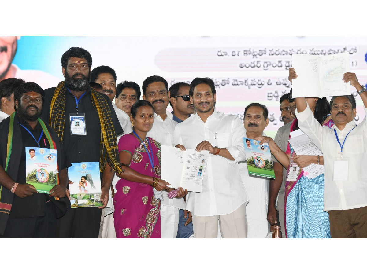 CM YS Jagan visit Narasapuram Tour West Godavari District Photo Gallery - Sakshi30