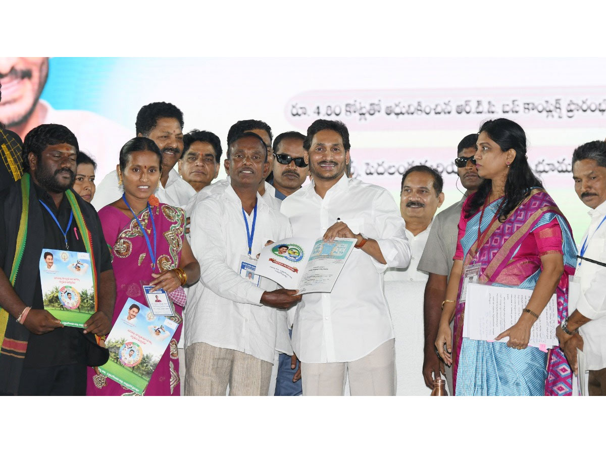 CM YS Jagan visit Narasapuram Tour West Godavari District Photo Gallery - Sakshi32