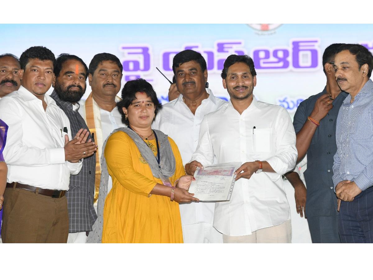 CM Jagan Narasannapeta Tour Srikakulam District Photo Gallery - Sakshi3