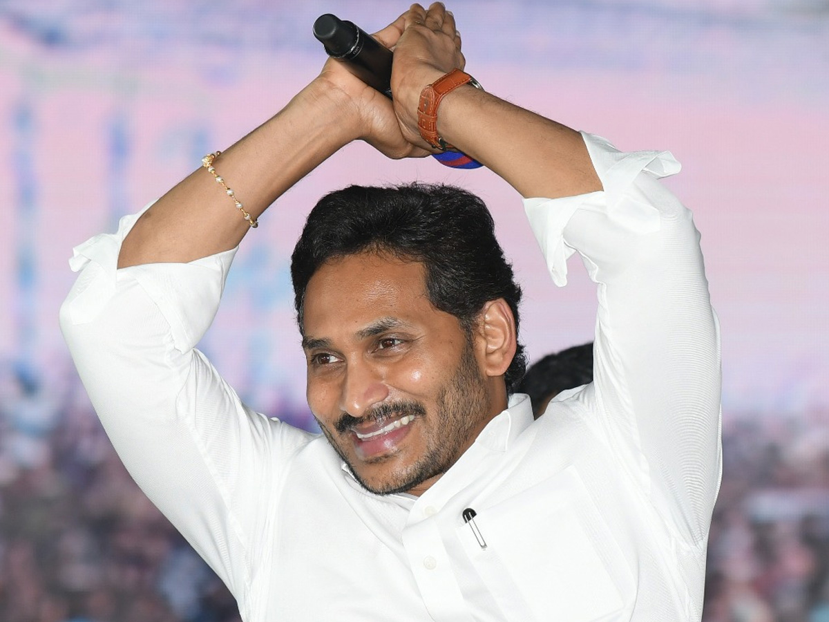 CM Jagan Narasannapeta Tour Srikakulam District Photo Gallery - Sakshi27