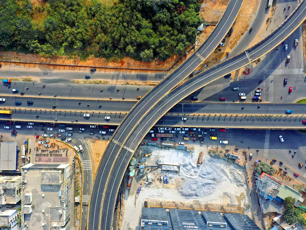 Hyderabad: Viral Photos Of Shilpa Layout flyover Gachibowli - Sakshi1