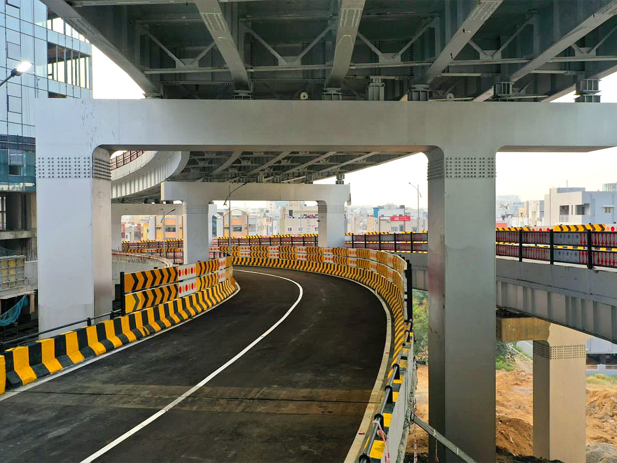 Hyderabad: Viral Photos Of Shilpa Layout flyover Gachibowli - Sakshi3