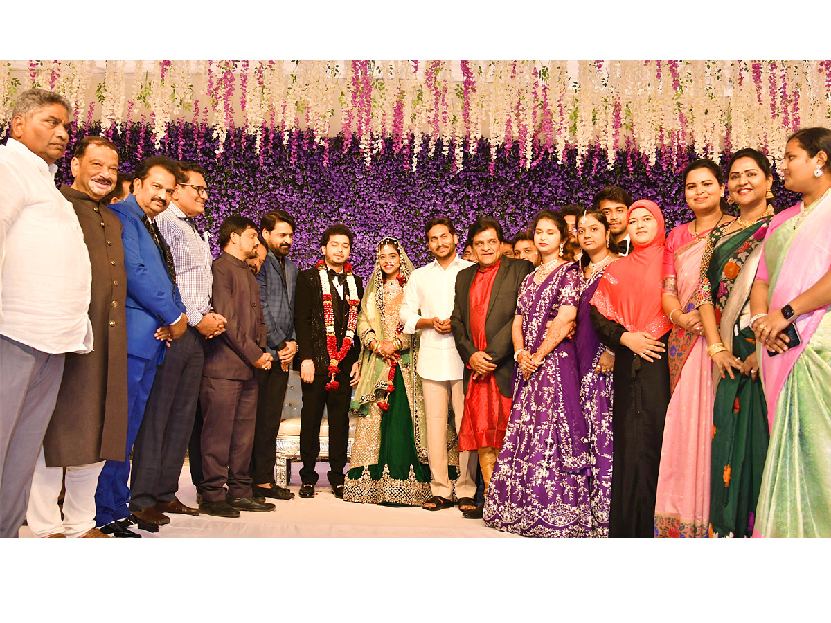 AP CM YS Jagan Attends Alis Daughter Wedding Reception Photo Gallery - Sakshi2