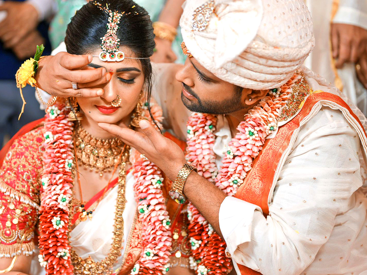 Kannada Actor Aditi Prabhudeva Wedding Photos - Sakshi3