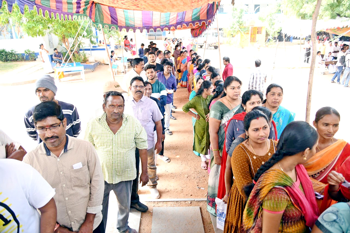 Munugode By Election Polling Photos - Sakshi10