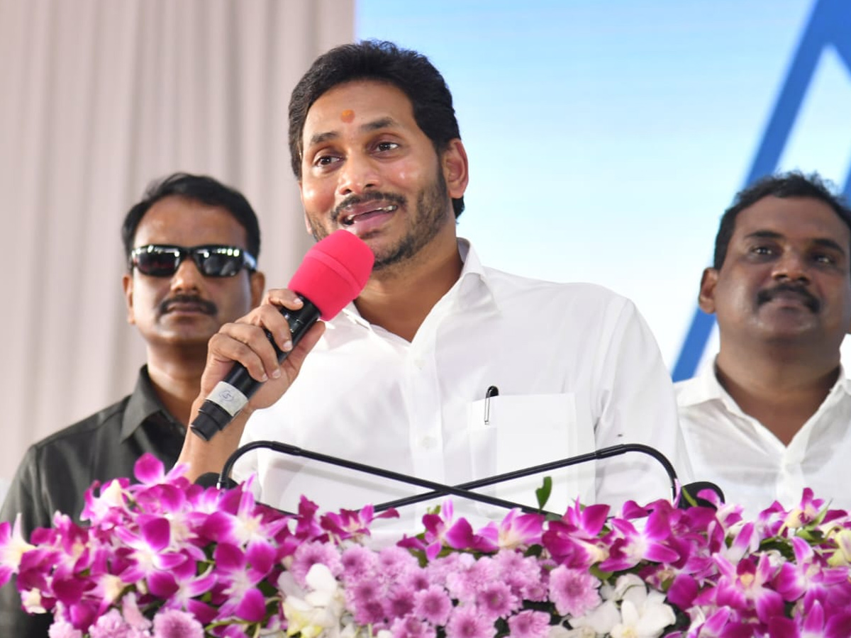 CM Jagan to Lay Foundation Stone to Broken Rice Ethanol Plant Gokavaram East Godavari District - Sakshi15