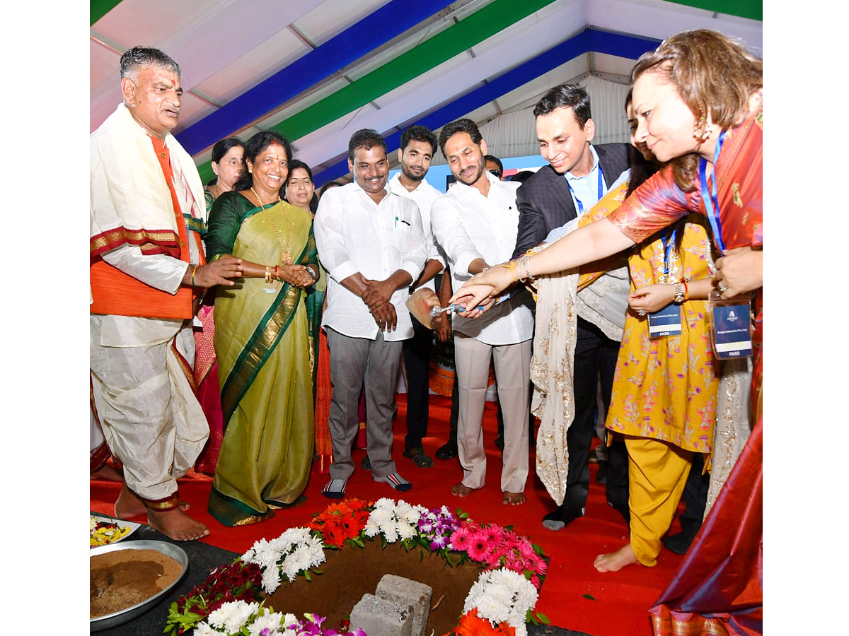 CM Jagan to Lay Foundation Stone to Broken Rice Ethanol Plant Gokavaram East Godavari District - Sakshi2