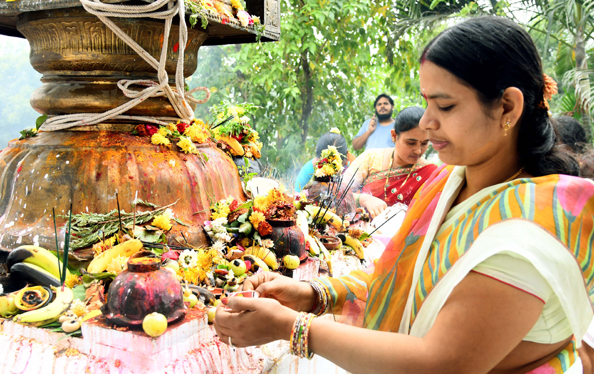 Karthika Masam Ekadasi Pooja - Sakshi3